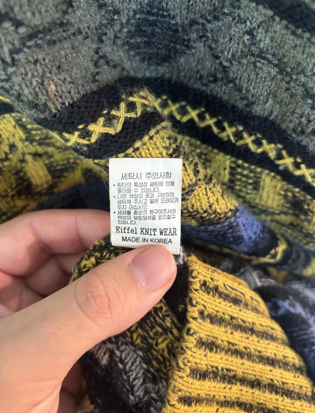 Massimo Round Neck Sweater Vintage Coogi Style Mustard Yellow Blue | 80% Wool | Size M – photo 6